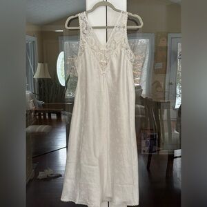 Carole Hochman Cream Lace Lingerie - Vtg